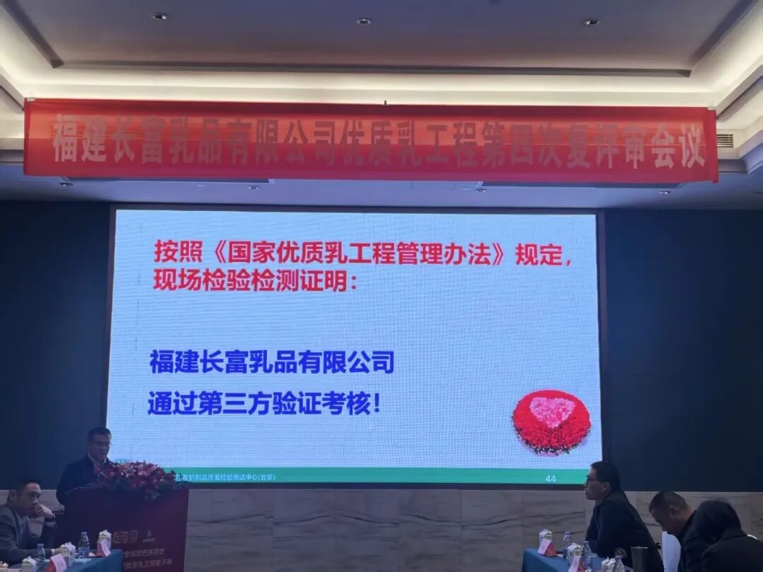 1764893930182239.jpg b152c5cf378f6449f3f26860f9858f7f.jpg