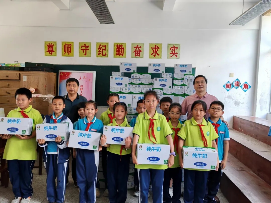 1717384992943299.jpg 640.webp.jpg